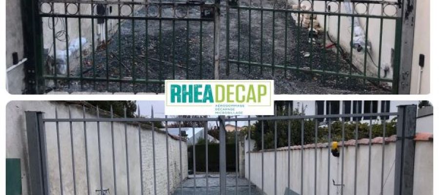 spécialiste du décapage par aérogommage et de la rénovation de meubles à La Rochelle, en Charente-Maritime (17). L’aérogommage est une technique douce qui permet de nettoyer et de décaper les surfaces sans les agresser, préservant ainsi la beauté